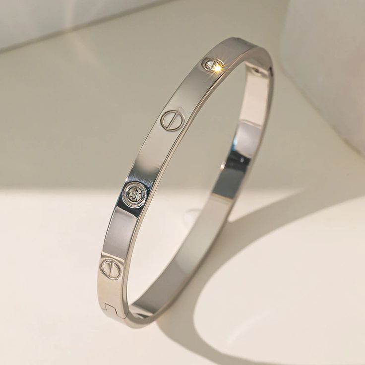 Luna Love Bracelet with Diamond