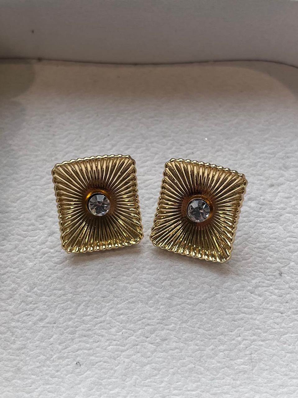 Solar Crest Studs