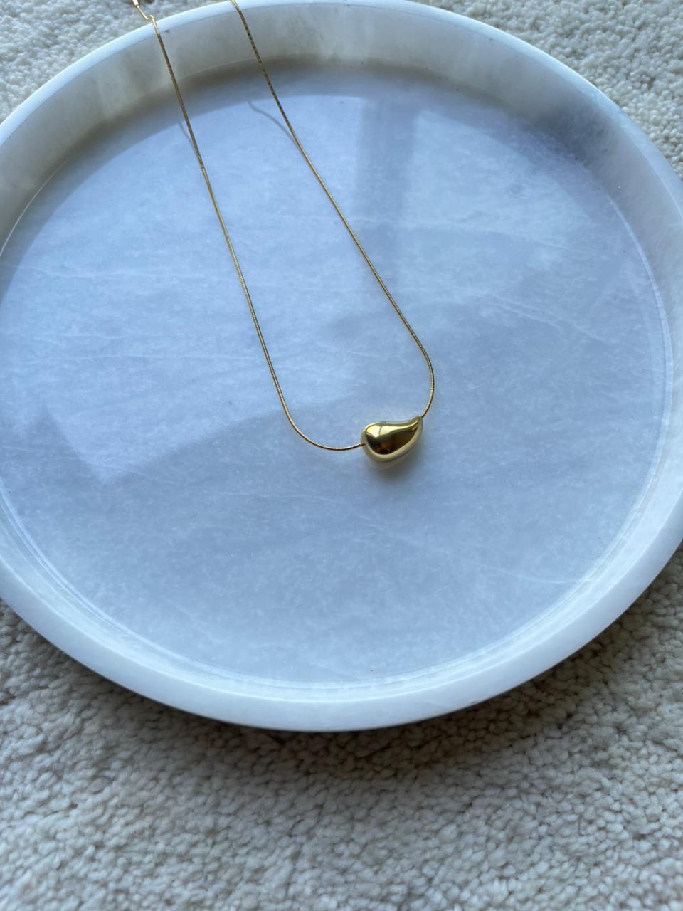 Shell Drop Pendant